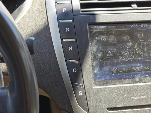 2015 Lincoln MKZ Base