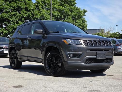 Granite Crystal Clearcoat Metallic 2019 Jeep Compass Altitude
