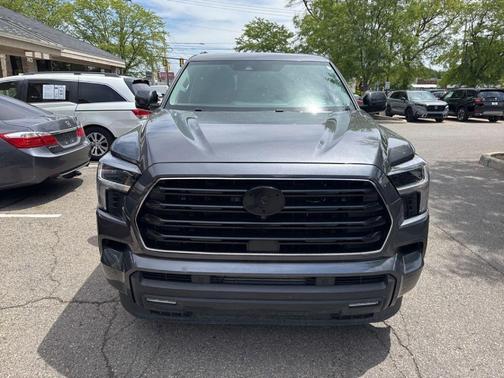 Magnetic Gray Metallic 2024 Toyota Sequoia SR5