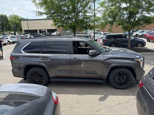 Magnetic Gray Metallic 2024 Toyota Sequoia SR5