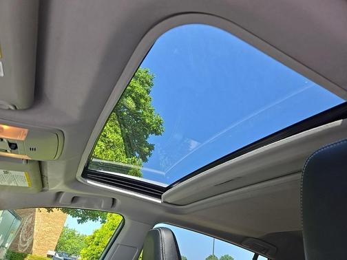 2017 Toyota RAV4 Hybrid Limited
