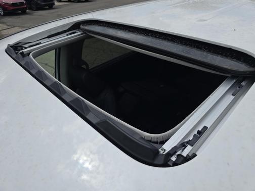 Platinum White Pearl 2026 Honda Odyssey EX-L