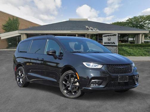 2022 Chrysler Pacifica Limited