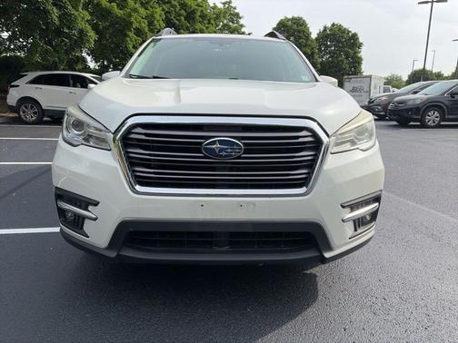 Crystal White Pearl 2019 Subaru Ascent Limited 7-Passenger