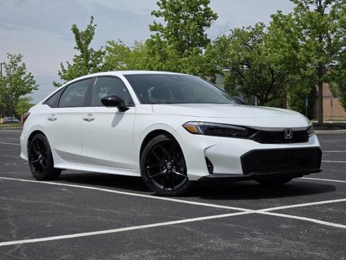 Platinum White Pearl 2025 Honda Civic Sport