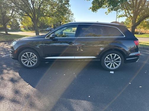 2019 Audi Q7 55 Premium