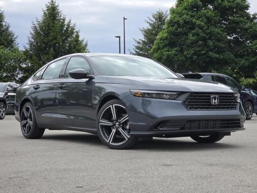 Meteorite Gray Metallic 2026 Honda Accord SE