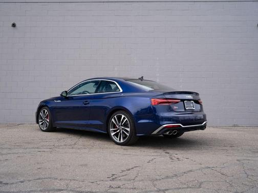 Navarra Blue Metallic 2022 Audi S5 3.0T Premium Plus
