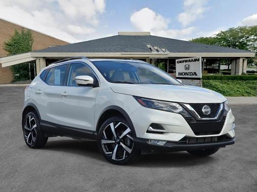 2021 Nissan Rogue Sport SL