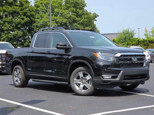 Crystal Black Pearl 2026 Honda Ridgeline RTL