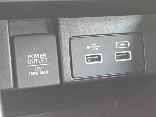 Still Night Pearl 2022 Honda Accord Hybrid Sport
