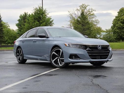 Sonic Gray Pearl 2022 Honda Accord Hybrid Sport