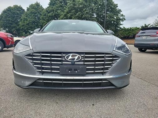 2022 Hyundai SONATA Hybrid Limited