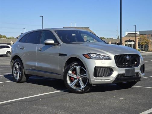 2017 Jaguar F-PACE S