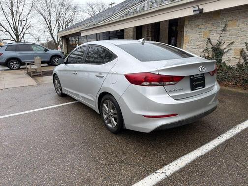 2018 Hyundai ELANTRA Value Edition