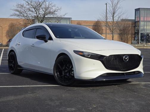 2023 Mazda Mazda3 Premium Plus