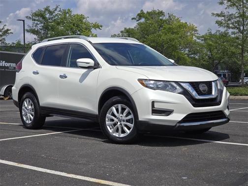 2018 Nissan Rogue SV
