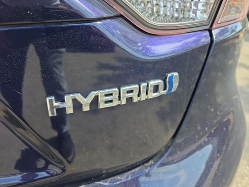 2022 Toyota Corolla Hybrid LE