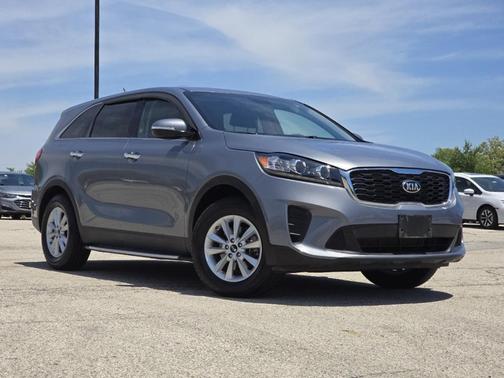 Silver 2020 Kia Sorento L
