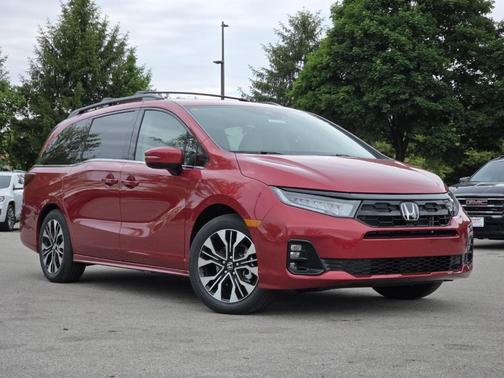 Radiant Red Metallic II 2026 Honda Odyssey Elite