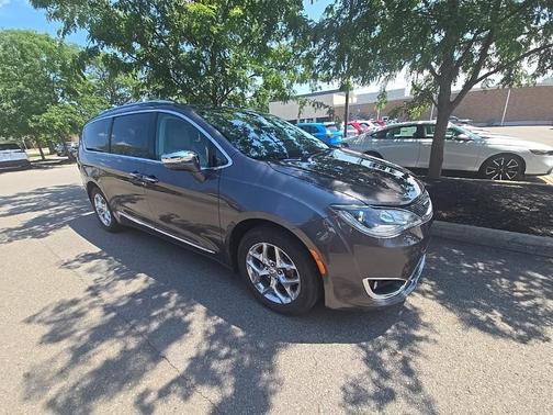 2017 Chrysler Pacifica Limited