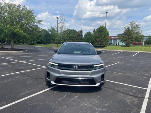 Mercury Silver Metallic 2024 Honda Prologue Touring