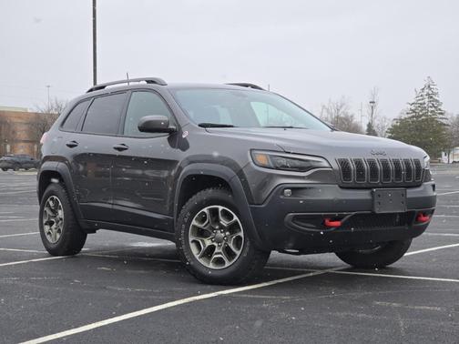 2020 Jeep Cherokee Trailhawk
