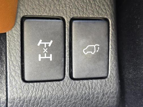 2018 Toyota RAV4 SE