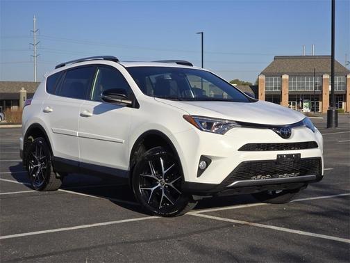 2018 Toyota RAV4 SE