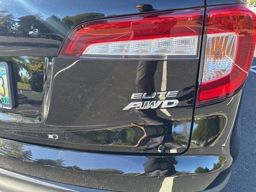 2021 Honda Pilot Elite