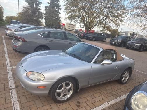 1999 Mazda MX-5 Miata