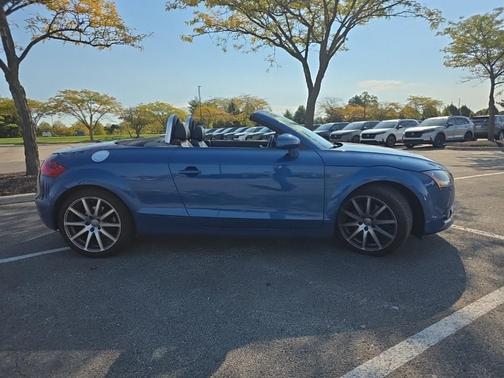 2009 Audi TT 2.0T Cabriolet quattro