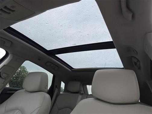 2012 Cadillac SRX Performance Collection