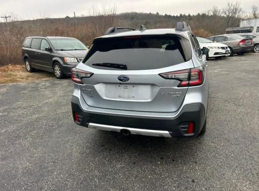 2022 Subaru Outback Limited XT