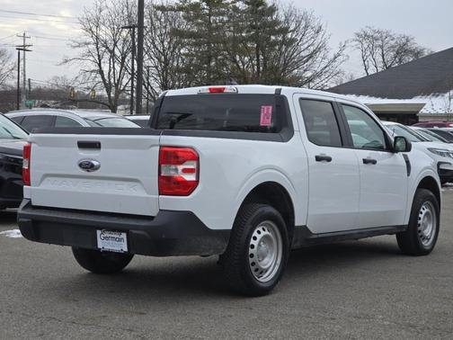 2023 Ford Maverick XL