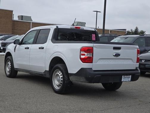 2023 Ford Maverick XL