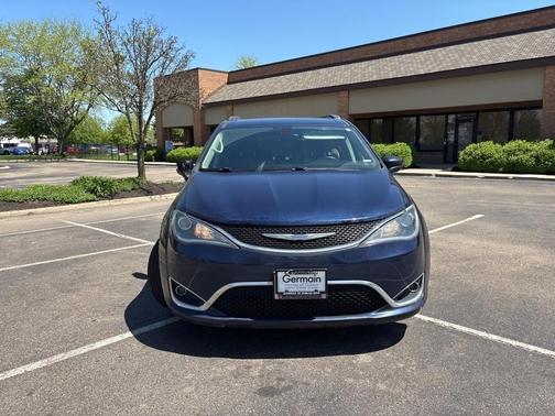 2018 Chrysler Pacifica Touring-L Plus