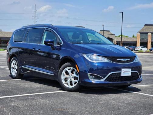 2018 Chrysler Pacifica Touring-L Plus