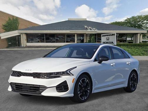 2024 Kia K5 GT-Line