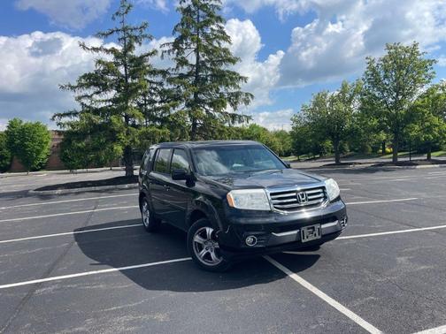 Modern Steel Metallic 2015 Honda Pilot EX-L