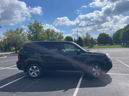Modern Steel Metallic 2015 Honda Pilot EX-L