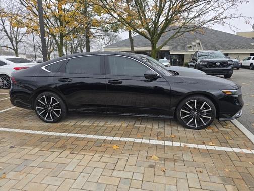 2024 Honda Accord Hybrid Touring