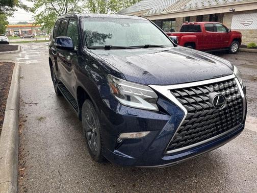 Mica 2022 Lexus GX 460 Base