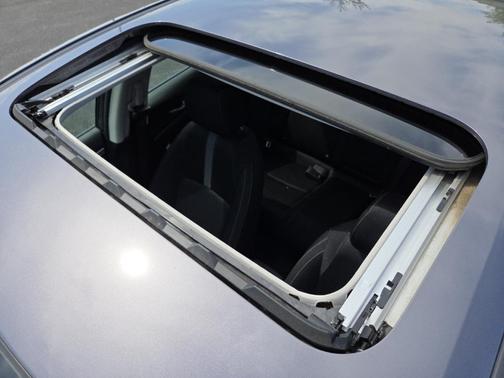 Lunar Silver Metallic 2017 Honda Civic EX