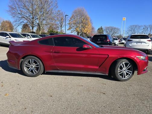 2016 Ford Mustang EcoBoost Premium