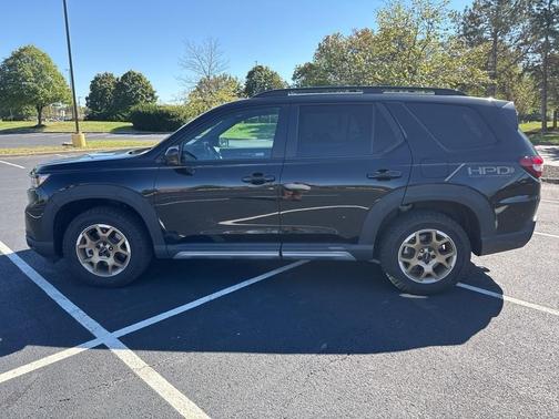 2024 Honda Pilot TrailSport