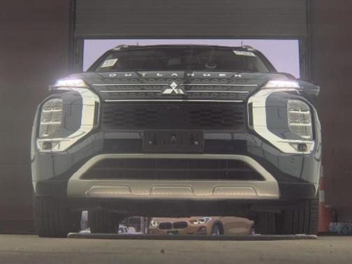 2023 Mitsubishi Outlander PHEV SEL