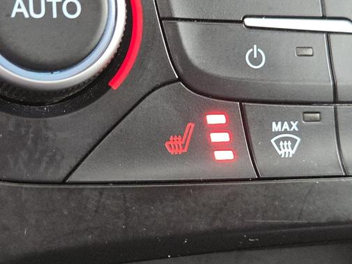 2018 Ford Focus Titanium