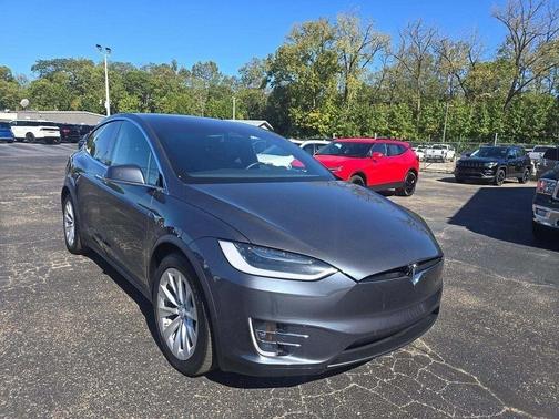 2017 Tesla Model X 90D