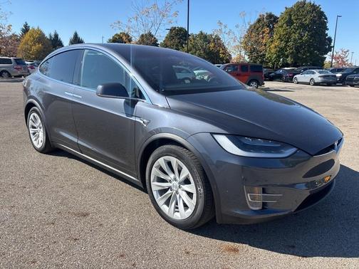 2017 Tesla Model X 90D